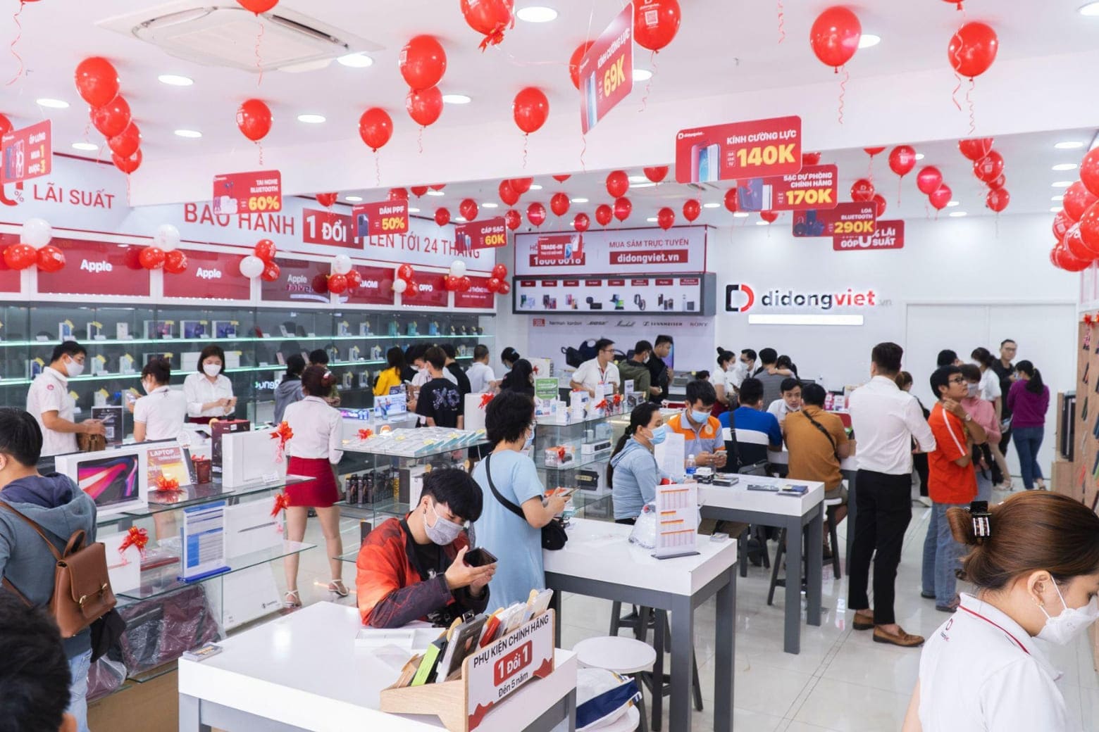 Mua phụ kiện iPhone 17 chính hãng ở đâu đảm bảo quyền lợi?