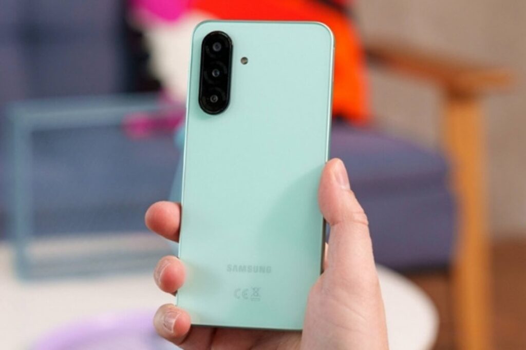 So sánh Samsung Galaxy A27 và Galaxy A26: Nâng cấp thiết kế hay giữ lại tiền? 7 So sánh Samsung A27 và A26
