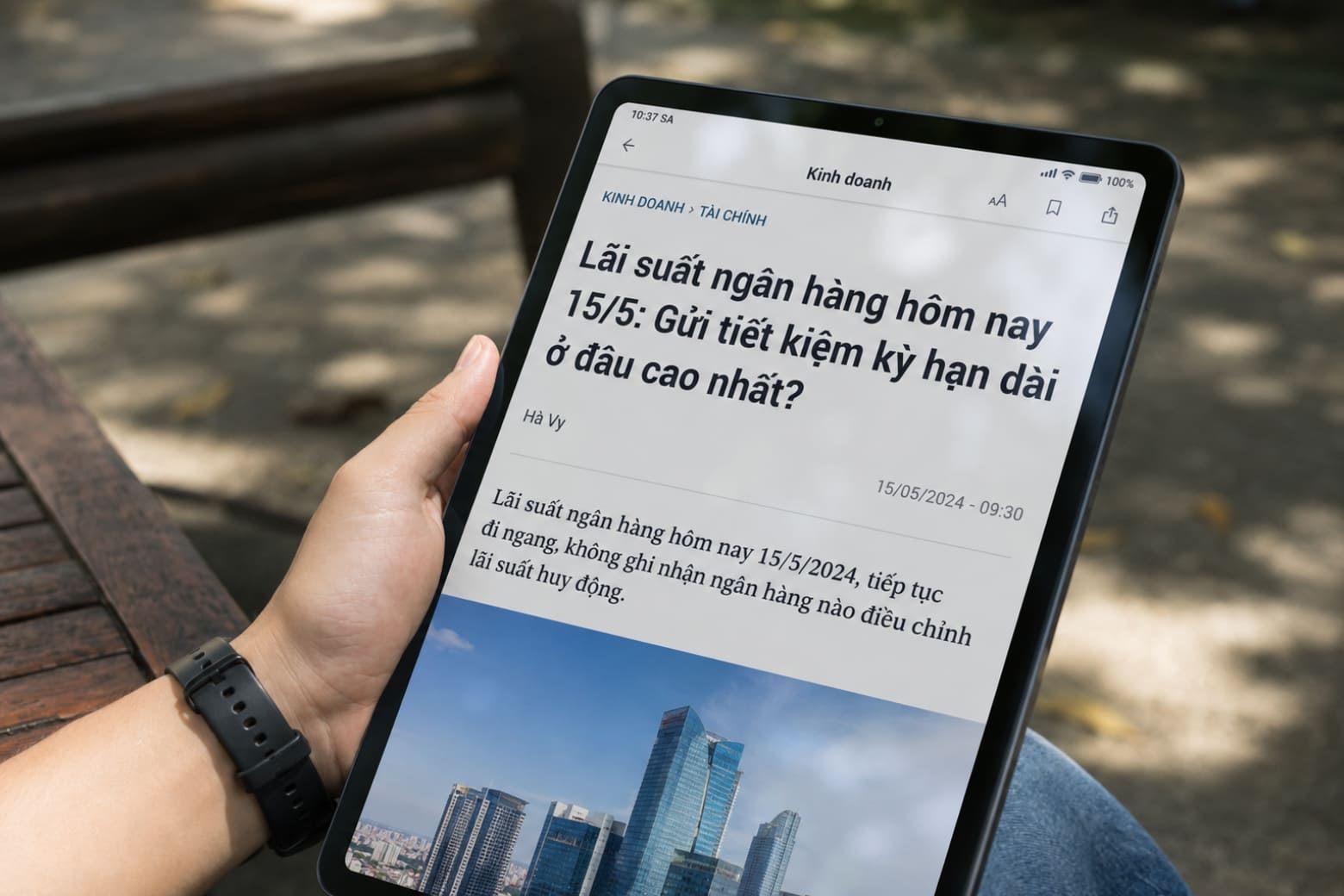 Trải nghiệm Xiaomi Redmi Pad 2 9.7 4G thực tế: Đừng mua nếu chưa biết rõ nhu cầu 7 Trải nghiệm màn hình 2K 120Hz: Xem trong nhà rất đã, ngoài trời có hạn chế