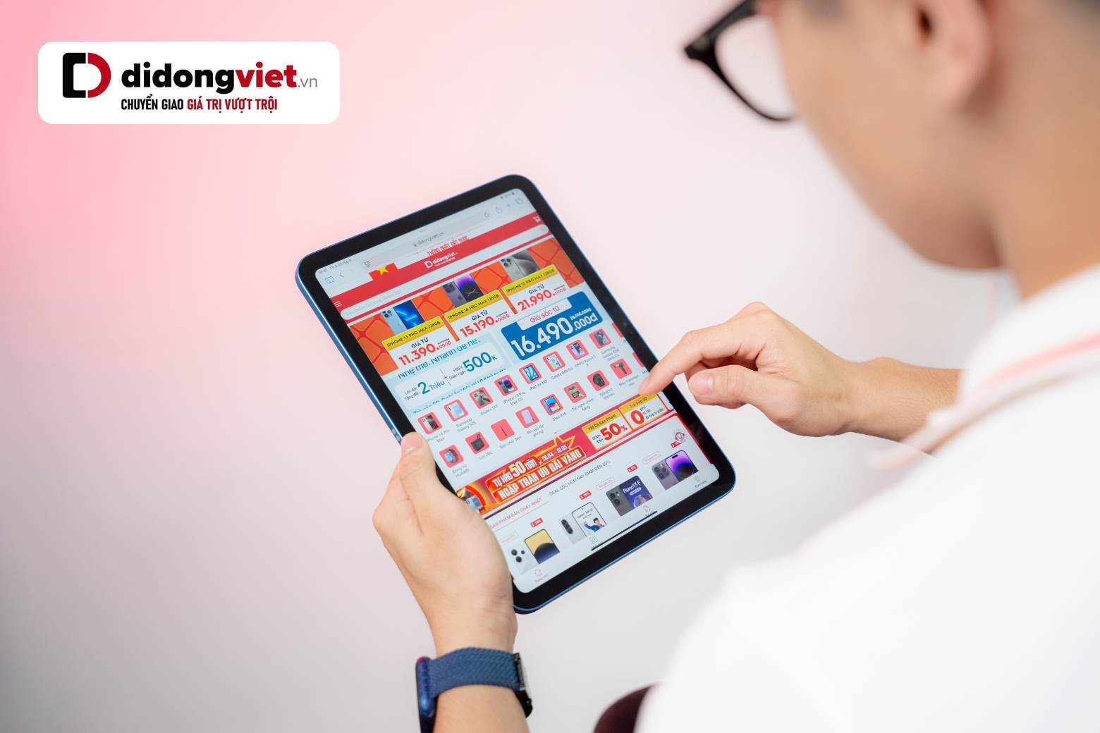 Trên tay iPad A16: Hiệu năng, màn hình và trải nghiệm thực tế chi tiết 12 trên tay ipad a16 dùng Apple Pencil