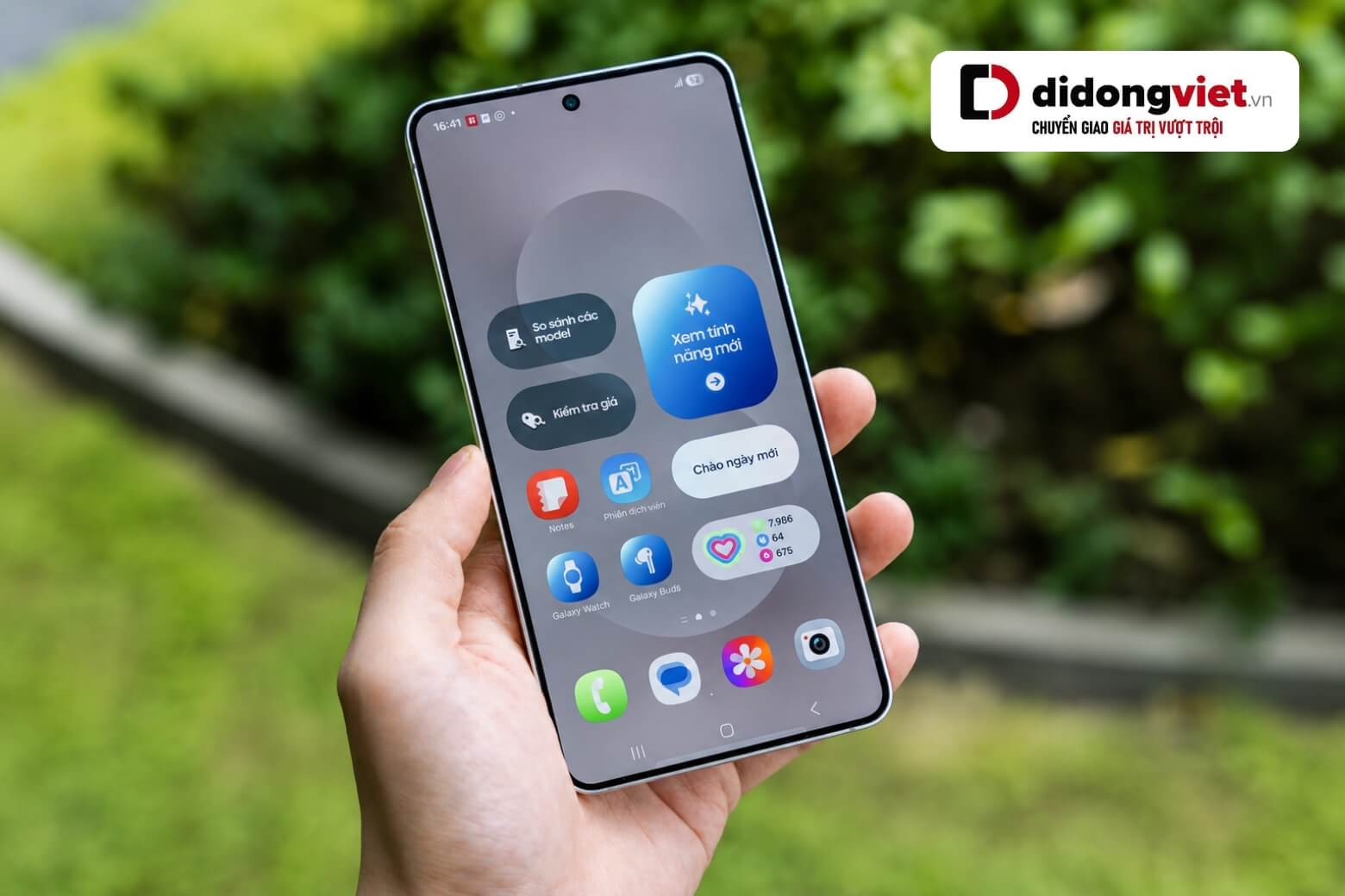 Trên tay Samsung Galaxy S25 Edge màn hình cong Edge