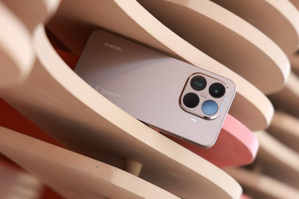 Trên tay Xiaomi 17T
