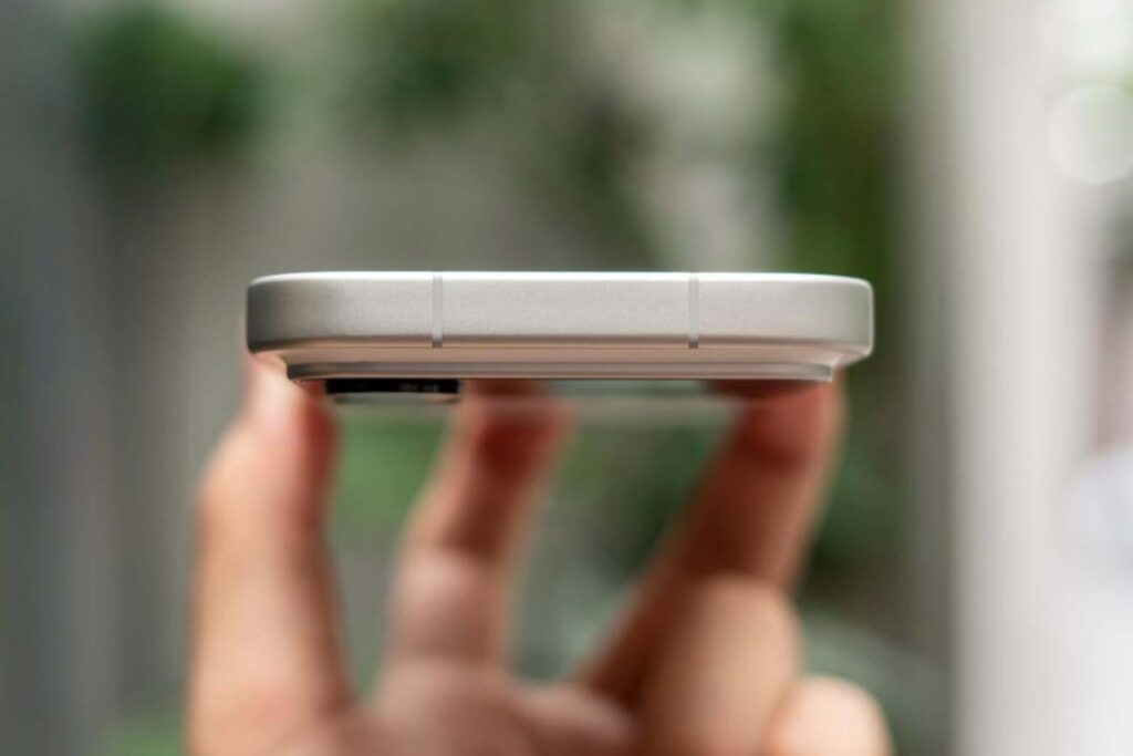 Xiaomi 17T Pro gây ấn tượng với thân máy mỏng, pin lớn và phản hồi rung sắc né