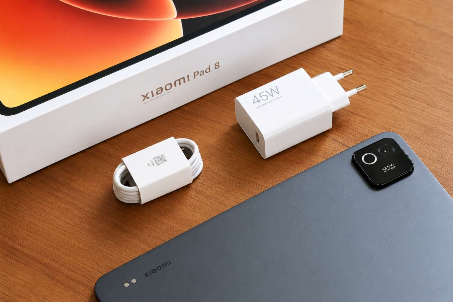 Trên tay Xiaomi Pad 8 phụ kiện hộp