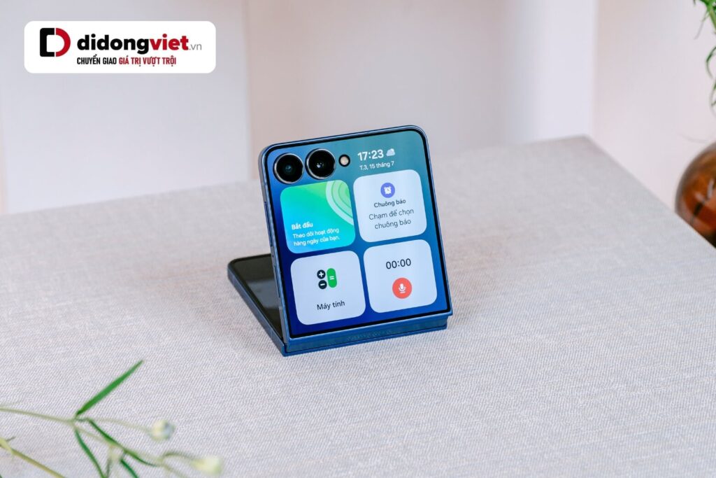 Cầm trên tay Z Flip7: Trải nghiệm bản lề mới và bài toán chi phí lên đời 9 Trên tay Z Flip7