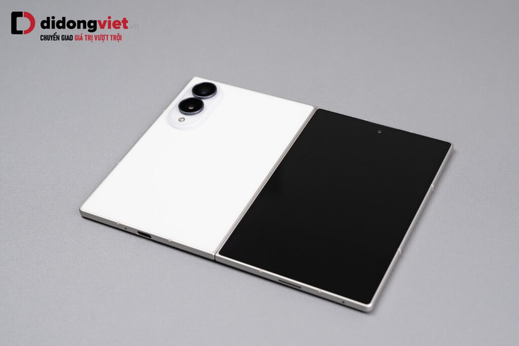 Có nên mua Samsung Galaxy Z Fold8? Đánh giá chi phí và trải nghiệm thực tế 7 Galaxy Z Fold8 hướng đến người dùng cần màn hình lớn trong thiết kế gọn nhẹ, tiện dụng.