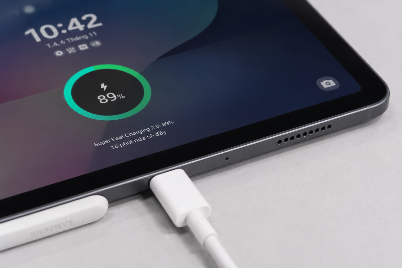 Đánh giá hiệu năng Samsung Galaxy Tab S11: Khả năng xử lý thực tế và độ ổn định dài hạn 8 Thời lượng pin 8.400mAh của Samsung Tab S11 chịu tải nặng ra sao?