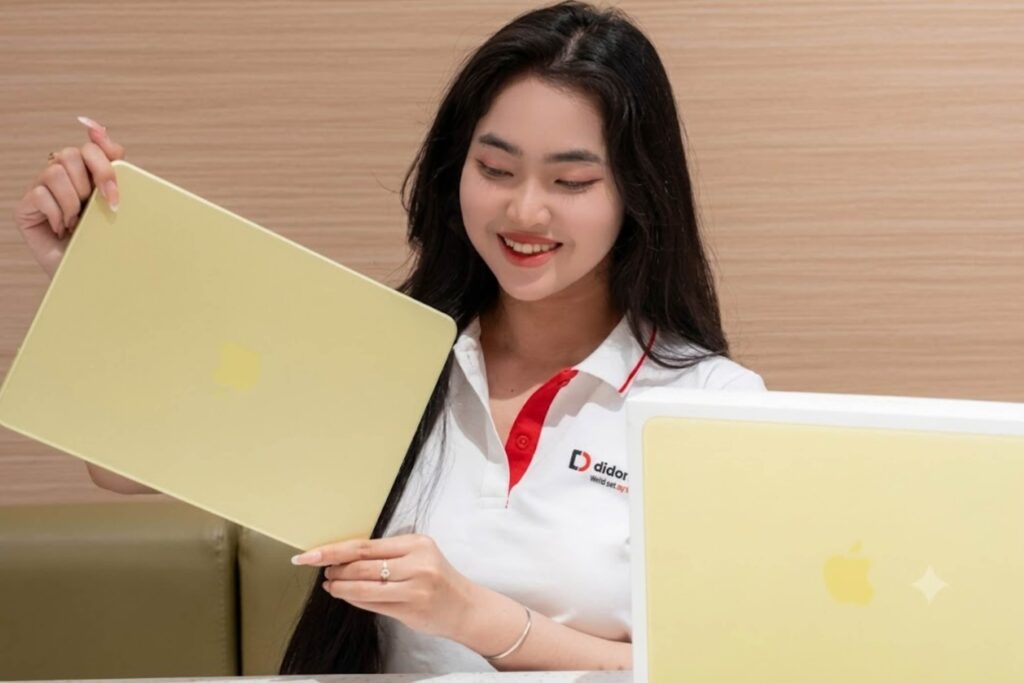 Hiệu năng mượt mà cho công việc hằng ngày cùng thời lượng pin ấn tượng suốt cả ngày dài.