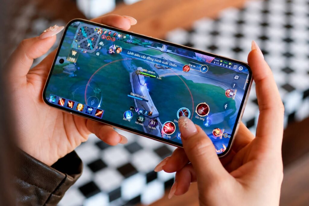 Đánh giá OPPO Reno16 F 5G: Thực tế trải nghiệm pin 7000mAh và thiết kế mỏng nhẹ 6 Đánh giá OPPO Reno16 F 5G