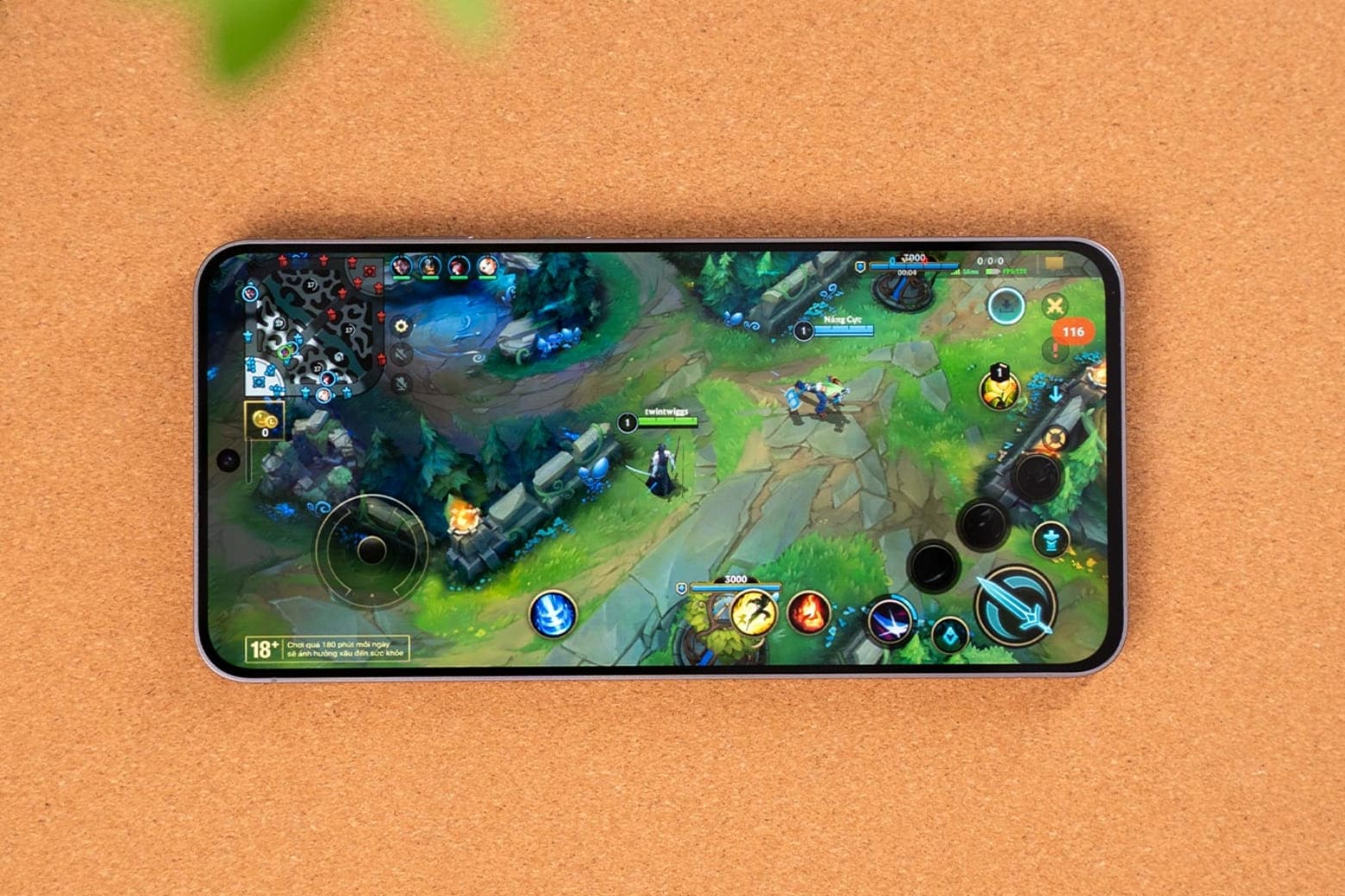 Đánh giá pin Samsung Galaxy S25 FE: Thời lượng thực tế và tốc độ sạc 45W 8 Tốc độ sụt pin khi xử lý các tựa game đồ họa nặng