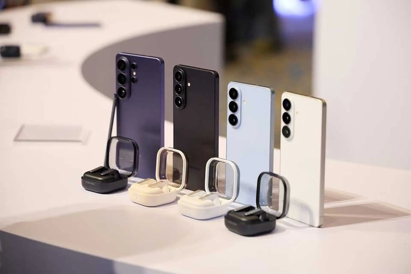 Hướng dẫn tối ưu Galaxy S26 Series: Tinh chỉnh One UI, pin và Galaxy AI 8 Lựa chọn phụ kiện năng lượng đạt chuẩn cho Galaxy S26 Series