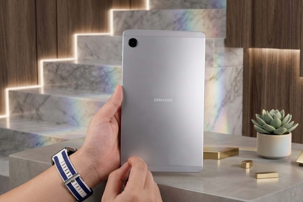 Việc chọn màu Galaxy Tab A11 nên dựa trên nhu cầu sử dụng và phong cách cá nhân của mỗi người dùng.