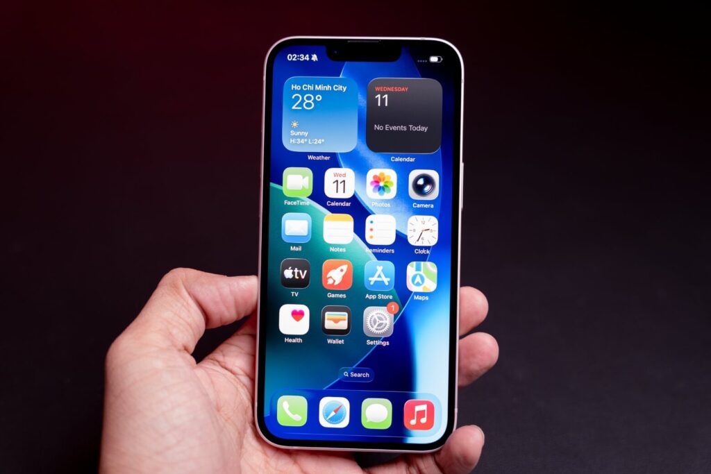So sánh iPhone 17e và Google Pixel 10a: Chọn AI chụp ảnh hay bài toán sử dụng ổn định 3 năm 8 So sánh iPhone 17e và Google Pixel 10a