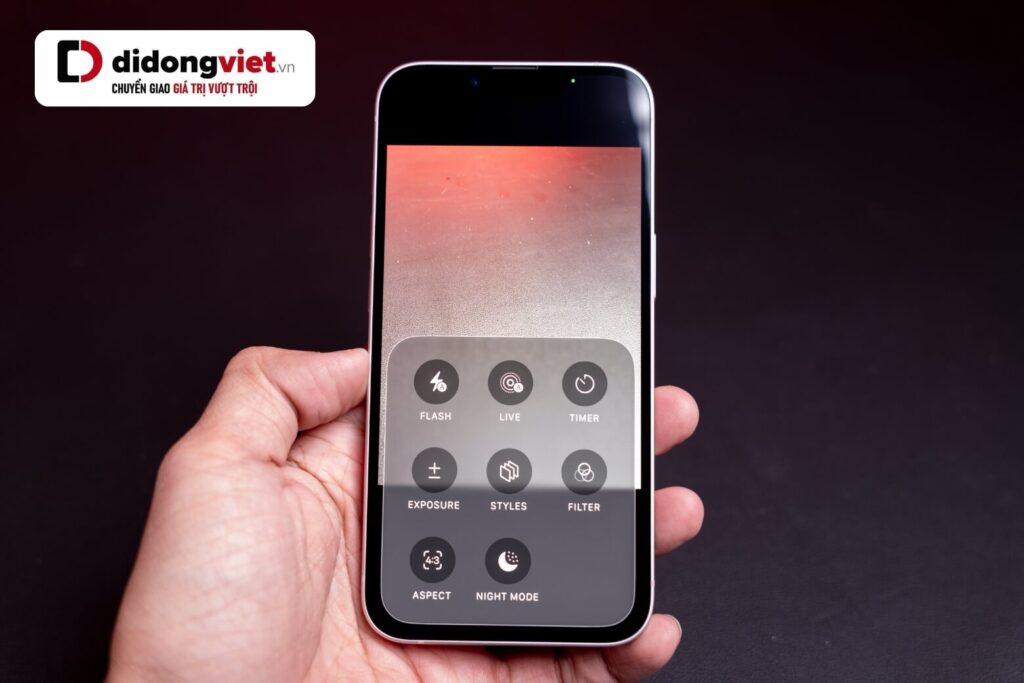So sánh iPhone 17e và Samsung Galaxy S25: Nên chọn hệ sinh thái hay màn hình mượt? 14 So sánh iPhone 17e và Samsung Galaxy S25
