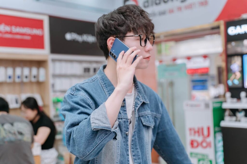So sánh OPPO Reno15 F và Samsung Galaxy S25 FE: Nên chọn máy nào khi có 10-15 triệu? 14 So sánh OPPO Reno15 F và Samsung Galaxy S25 FE
