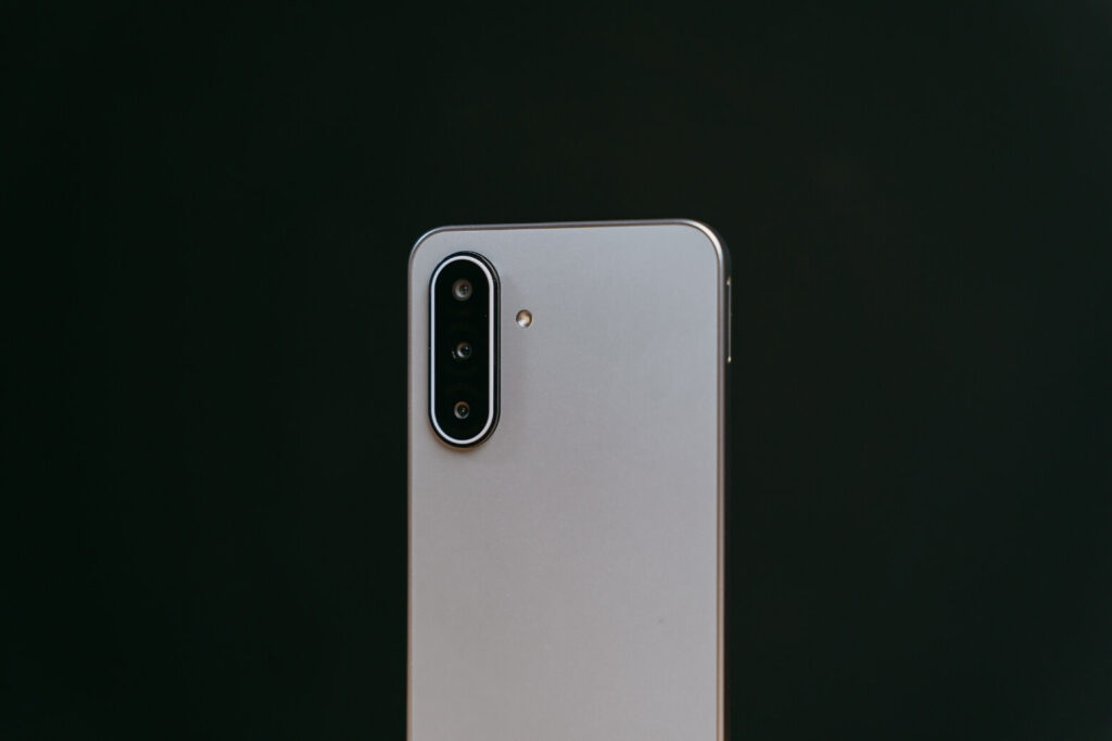 So sánh Samsung A17 5G và OPPO A6c: Chọn cân bằng hay ưu tiên thời lượng pin? 11 so sánh Samsung A17 5G và OPPO A6c