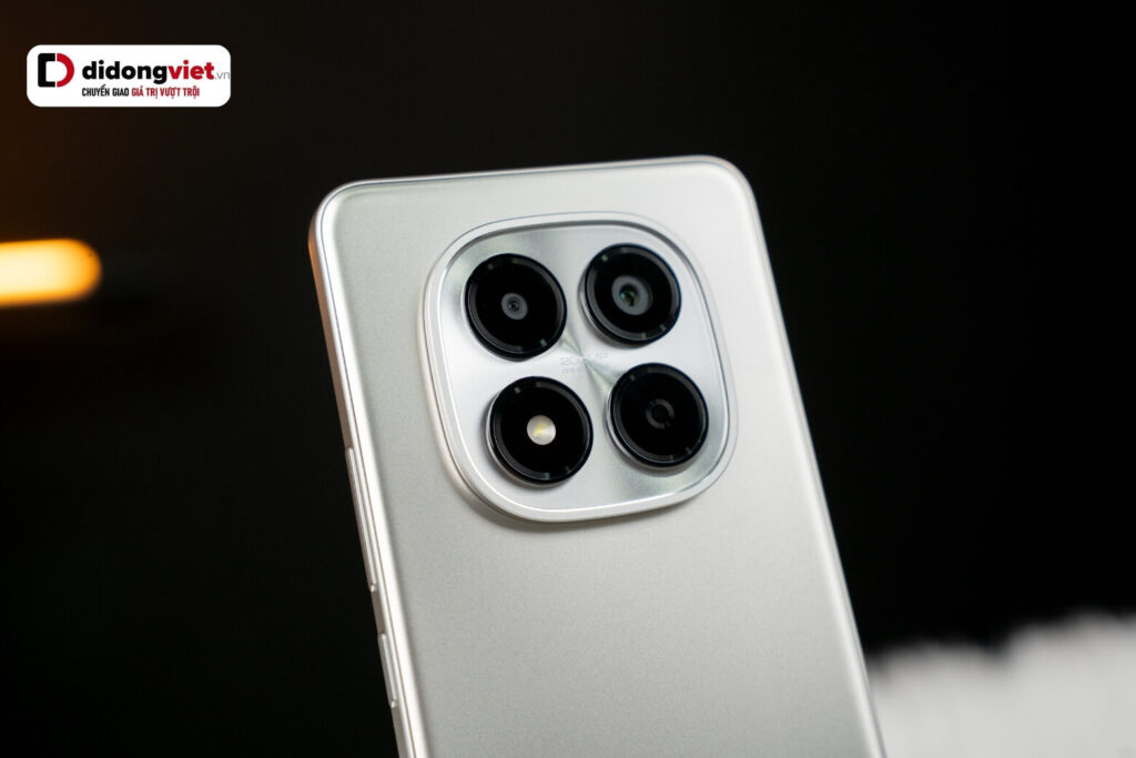 So sánh Samsung A27 5G và Xiaomi Redmi Note 15 Pro 5G chi tiết 14 Redmi Note 15 Pro 5G nổi bật với hiệu năng Dimensity 7400-Ultra mạnh mẽ cho nhu cầu chơi game.