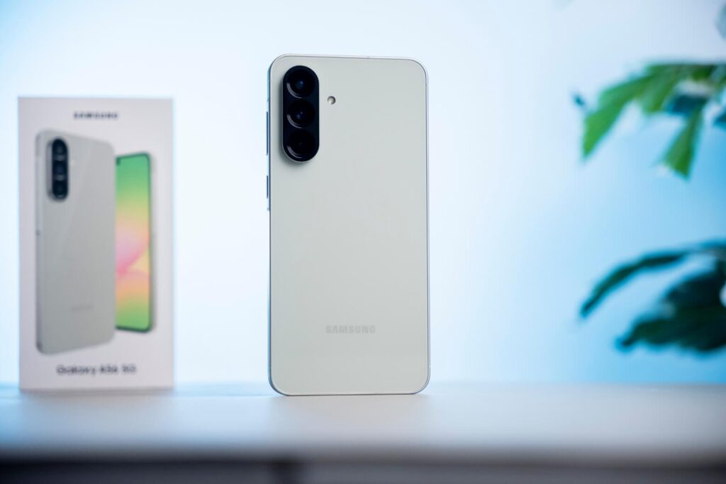 so sánh samsung a37 và samsung a56