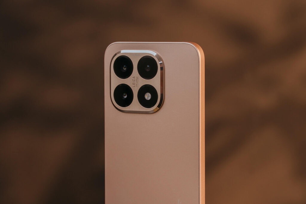 Xiaomi 15T có thể mất giá nhanh hơn và đôi lúc gặp trễ thông báo trên HyperOS.