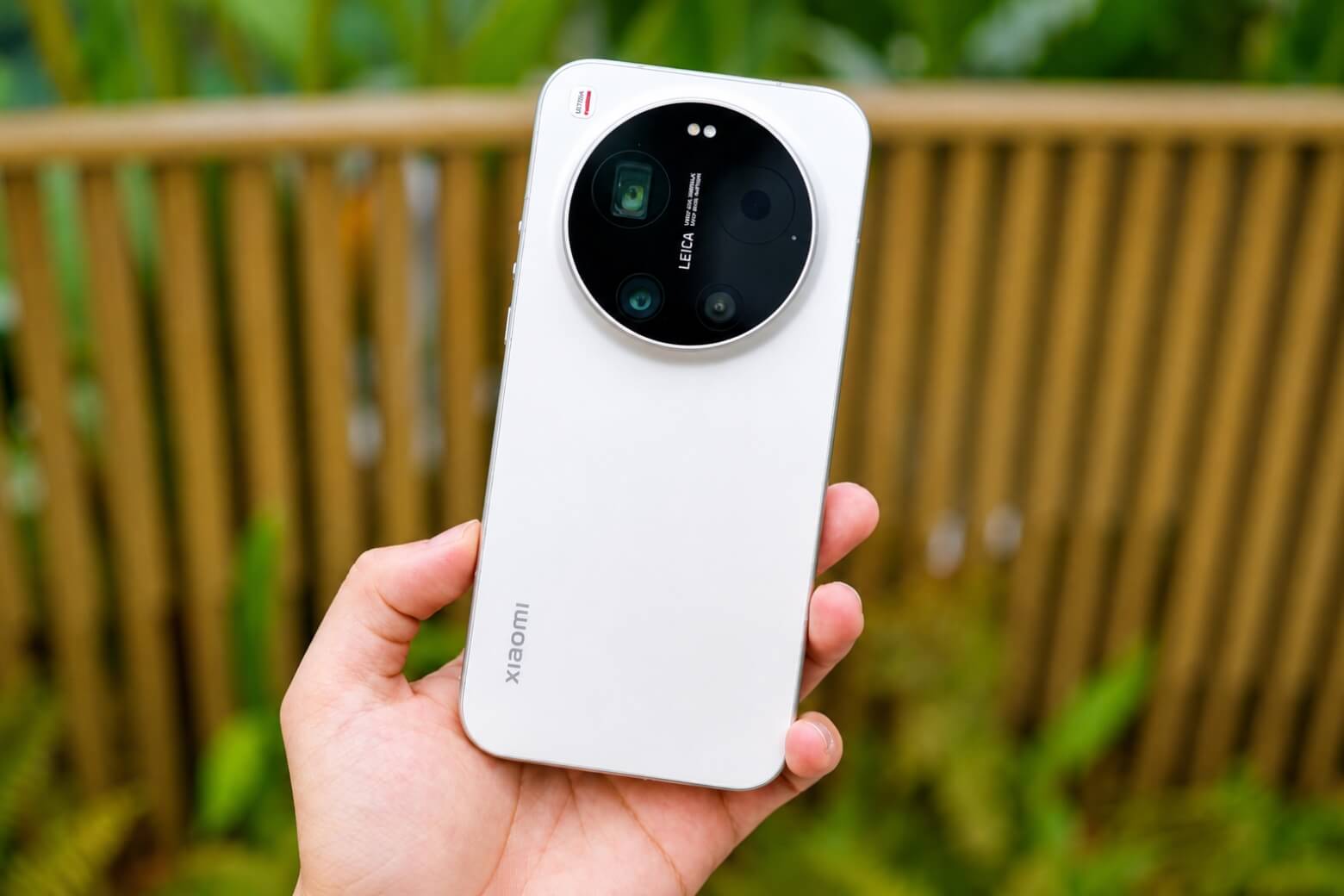 So sánh Samsung Galaxy S26 Ultra và Xiaomi 17 Ultra về camera