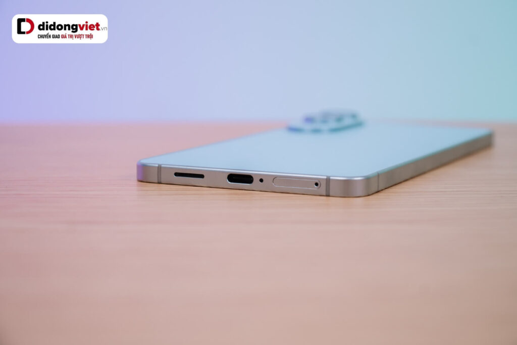 So sánh chi tiết Samsung Galaxy S26 và Galaxy S25 Edge 5G trước khi mua 20 Galaxy S25 Edge 5G nổi bật với mức giá dễ tiếp cận hơn, phù hợp cho người dùng ưu tiên thiết kế cao cấp và tính thẩm mỹ.