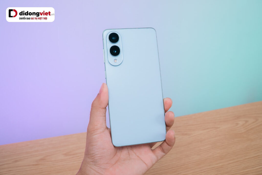 So sánh chi tiết Samsung Galaxy S26 và Galaxy S25 Edge 5G trước khi mua 16 Galaxy S25 Edge 5G tập trung vào camera 200MP độ phân giải cao