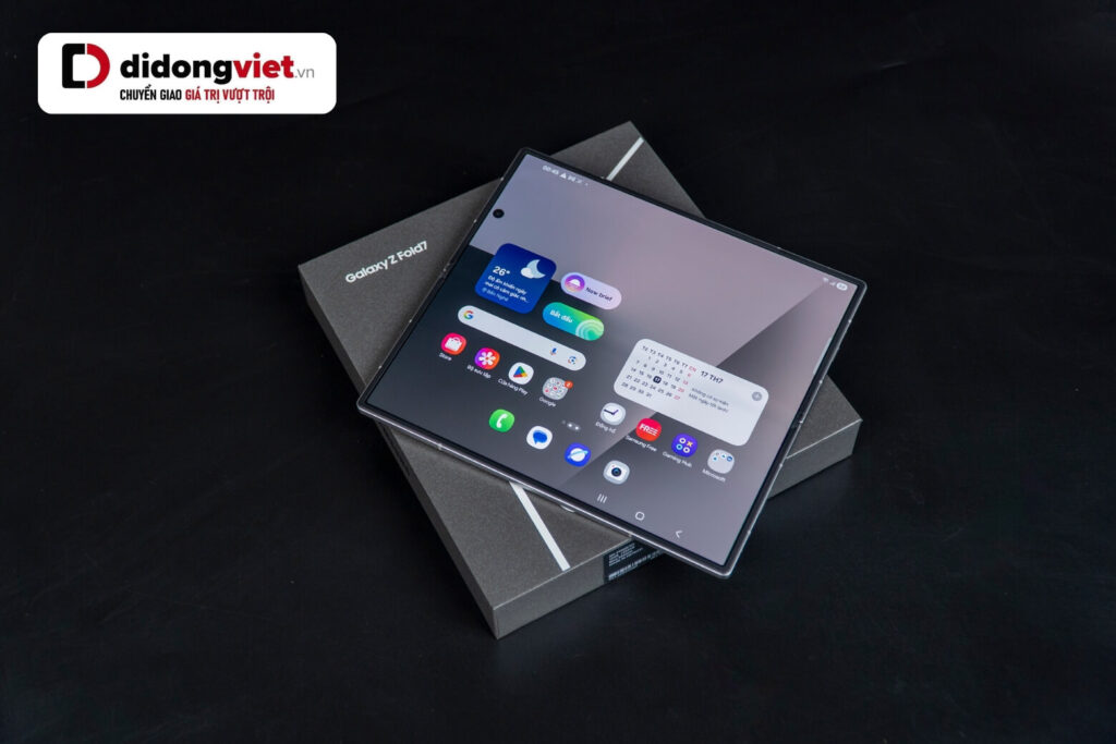 So sánh Samsung Galaxy Z Flip7 và Fold7