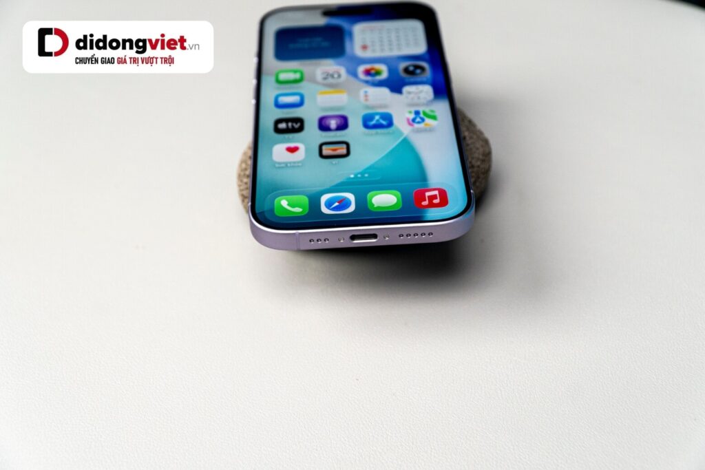 iPhone 17 vẫn tối ưu tốt hơn về hiệu suất pin hằng ngày nhờ iOS quản lý tiến trình chặt chẽ