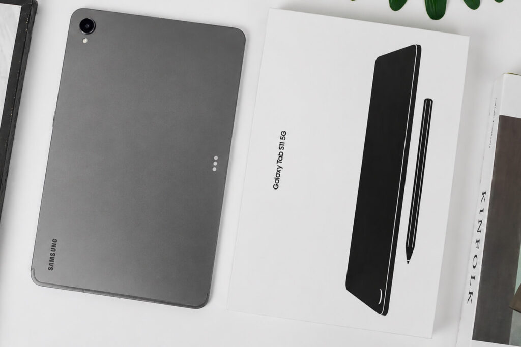 So sánh Samsung Tab S11 Wifi và Samsung Tab S9: Lựa chọn nâng cấp dựa trên nhu cầu thực tế 9 So sánh Samsung Tab S11 Wifi và Samsung Tab S9