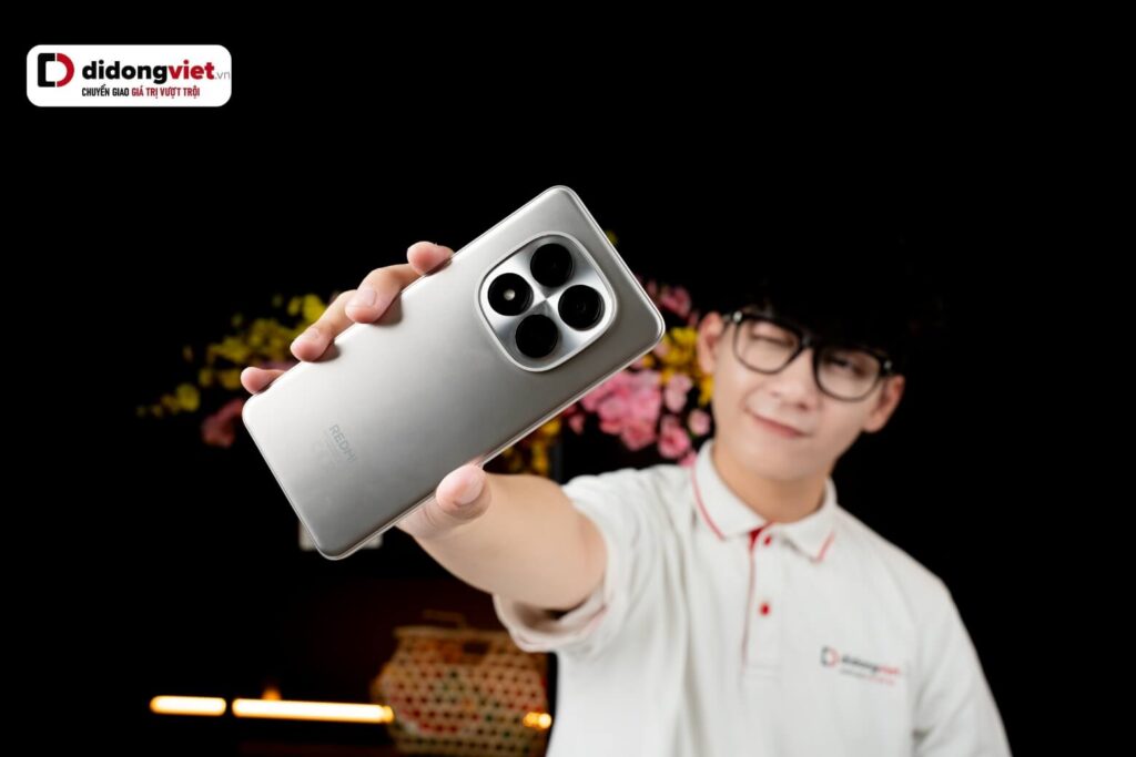 So sánh Xiaomi 15T 5G và Redmi Note 15 Pro 5G về hiệu năng và độ bền thực tế 18 Redmi Note 15 Pro 5G ghi điểm với camera 200MP cho ảnh phong cảnh siêu chi tiết và khả năng chụp đêm ấn tượng.