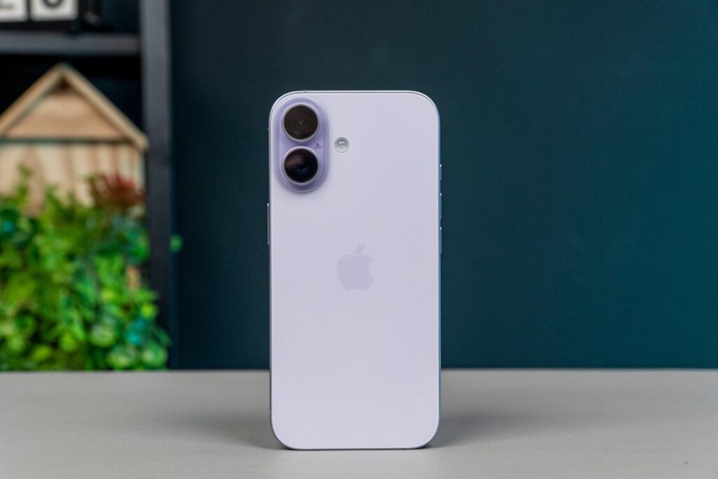 So sánh Xiaomi 17T Pro và iPhone 17