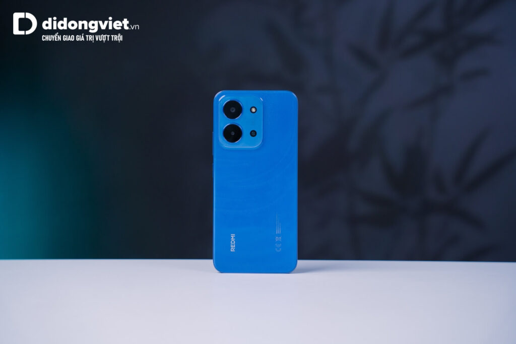Có nên mua REDMI 15C: Đánh giá thực dụng và bài toán chi phí hao mòn 8 Pin 6000mAh và sạc nhanh 33W mang đến thời lượng sử dụng vượt trội cho Redmi 15C.