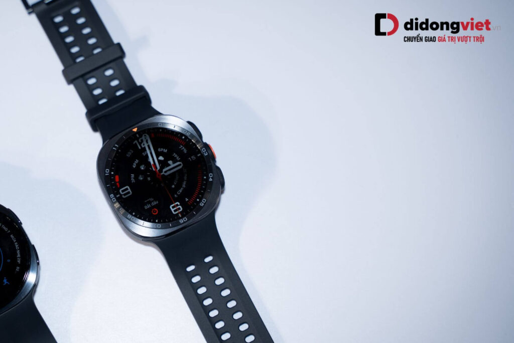Đánh giá thời lượng pin thực tế trên Samsung Galaxy Watch Ultra2 5 Đánh giá pin Samsung Galaxy Watch Ultra2 cân bằng hiệu năng với pin 800mAh, chip Snapdragon Wear Elite