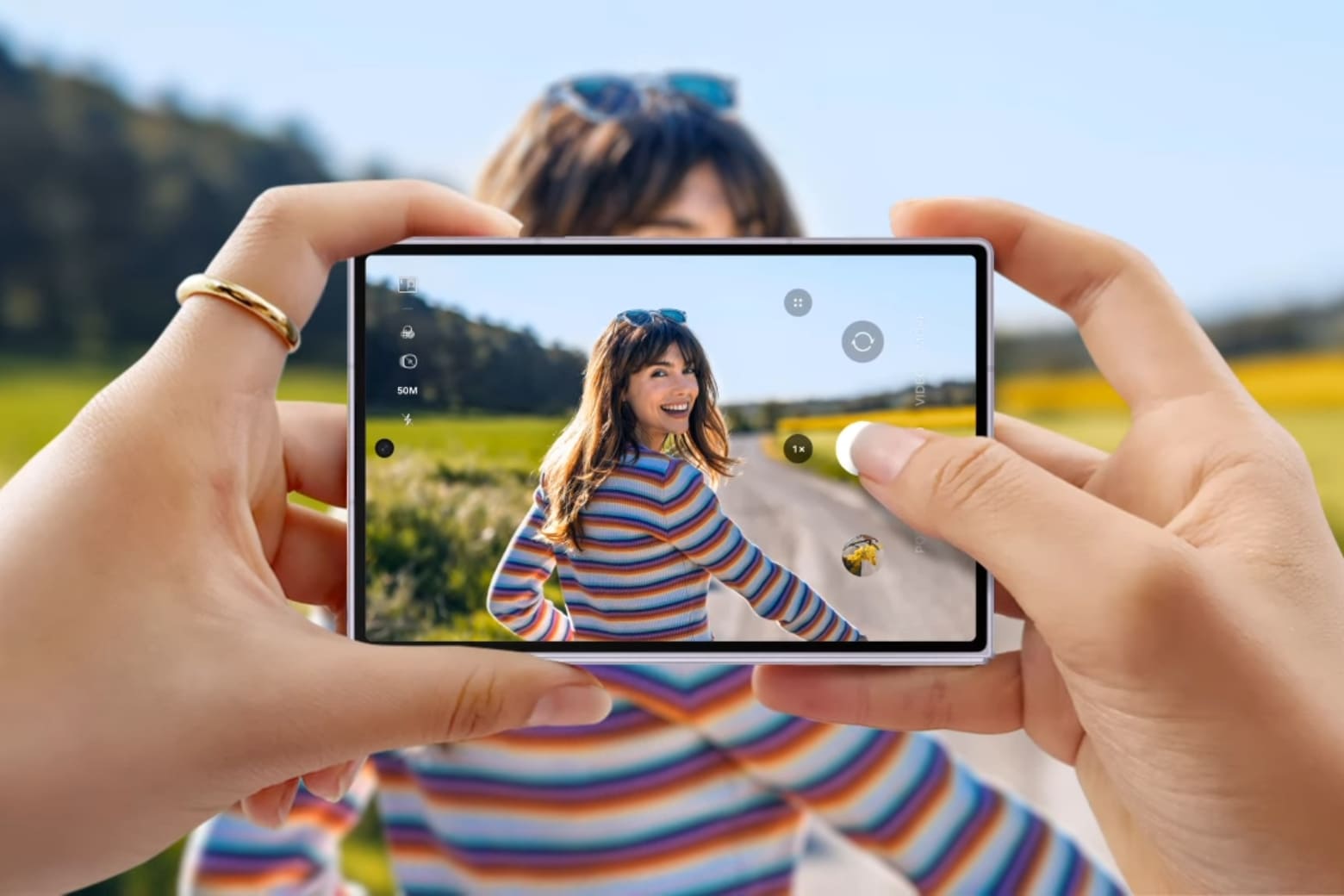 Đánh giá Samsung Z Fold8: Màn hình rộng, hiệu năng mạnh 13 Hai camera 50MP mang đến độ chi tiết đồng đều khi chuyển đổi giữa các góc chụp
