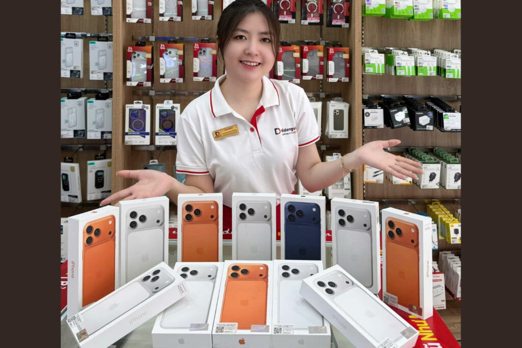 Chốt ngay iPhone 17 Pro Max 256GB giá chỉ 34.990.000đ tại Di Động Việt 4 Chốt ngay iPhone 17 Pro Max 256GB giá chỉ 34.990.000đ tại Di Động Việt