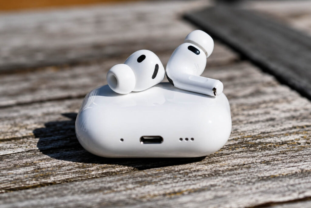 So sánh AirPods Pro 3 và AirPods Pro 2: Khi nào nên lên đời, khi nào nên giữ lại? 5 So sánh AirPods Pro 3 vs AirPods Pro 2