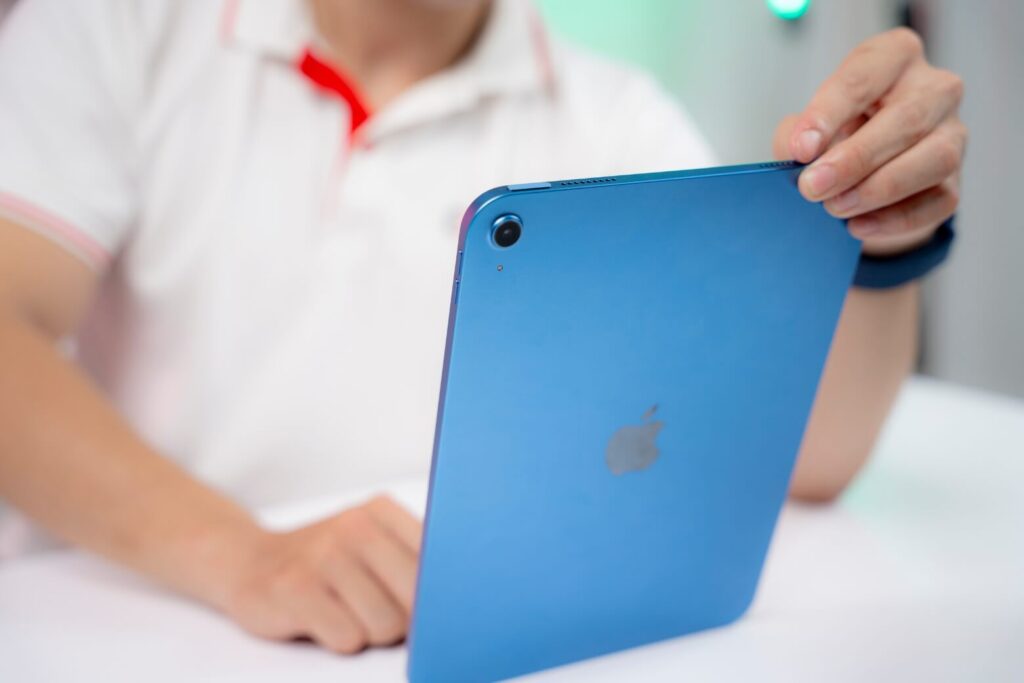 So sánh iPad A16 và iPad Air M2: Nên mua máy nào phù hợp với nhu cầu cá nhân 10 So sánh iPad A16 và iPad Air M2