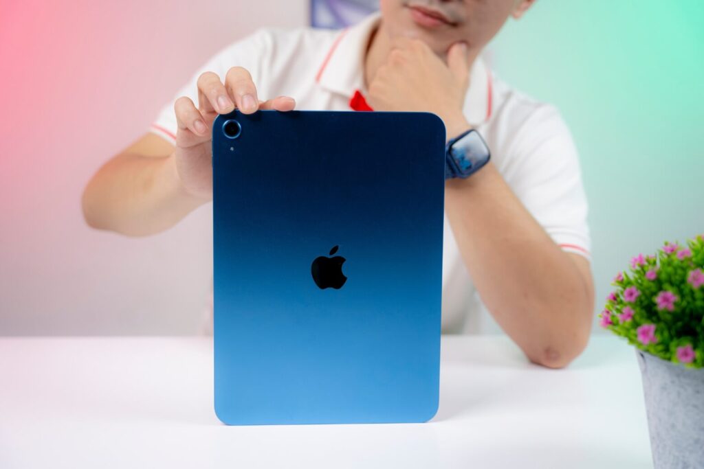 So sánh iPad A16 và iPad Air M2: Nên mua máy nào phù hợp với nhu cầu cá nhân 9 So sánh iPad A16 và iPad Air M2