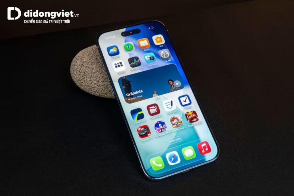 So sánh OPPO Find X9s và iPhone Air: Đánh đổi siêu mỏng hay chọn pin trâu? 10 iPhone Air ghi điểm với khả năng chụp nhanh, màu sắc chân thực và chống rung xuất sắc.