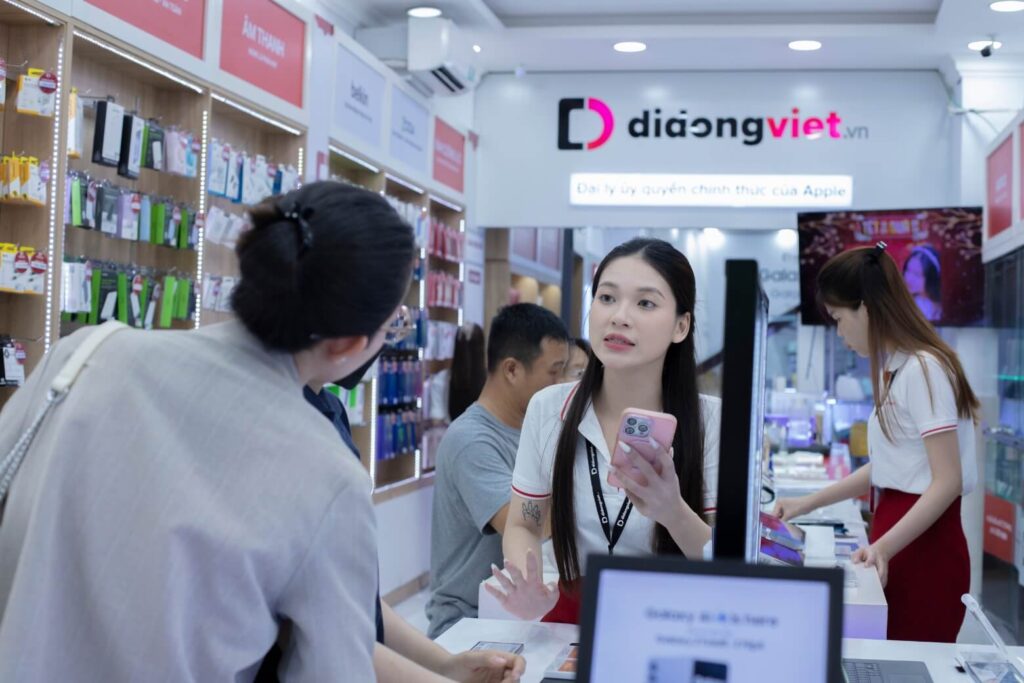 So sánh OPPO Reno16 F và Xiaomi 17T để tìm lựa chọn tối ưu cho bạn 20 Nâng cấp OPPO Reno16 F hoặc Xiaomi 17T dễ dàng hơn tại Di Động Việt với Thu cũ đổi mới, trả góp 0%