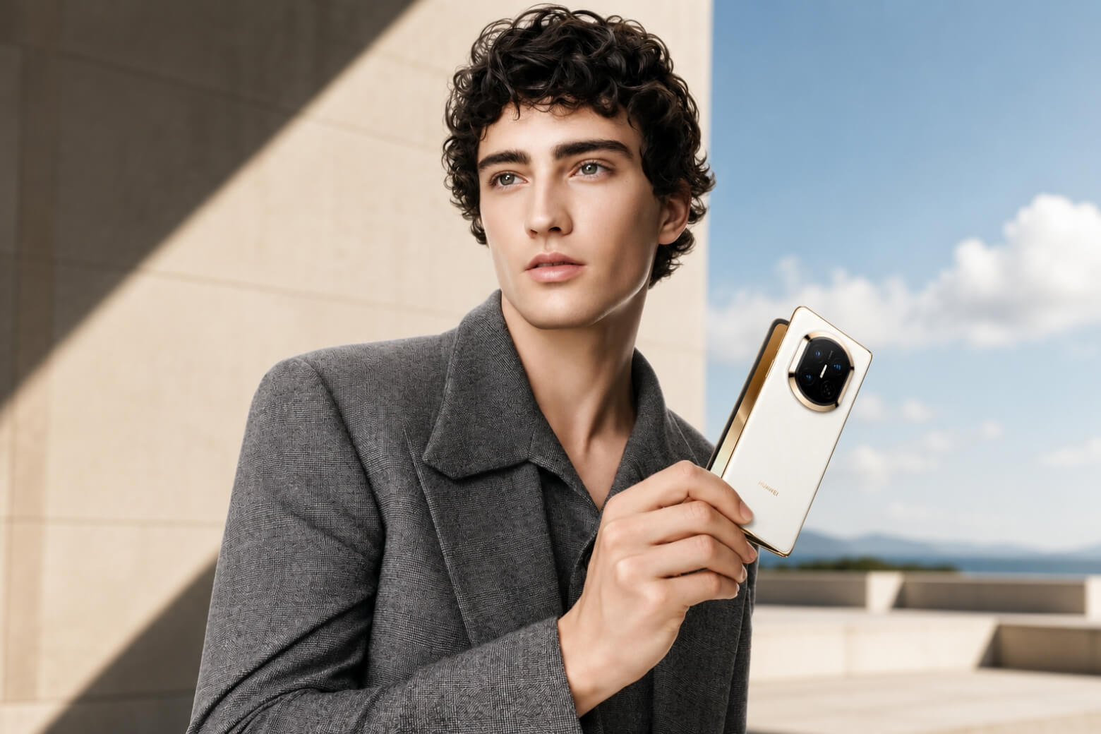 So sánh Samsung Galaxy Z Fold8 Ultra và HUAWEI Mate X7: Đâu là khoản đầu tư an toàn? 15 So sánh Samsung Galaxy Z Fold8 Ultra và HUAWEI Mate X7 chọn HUAWEI