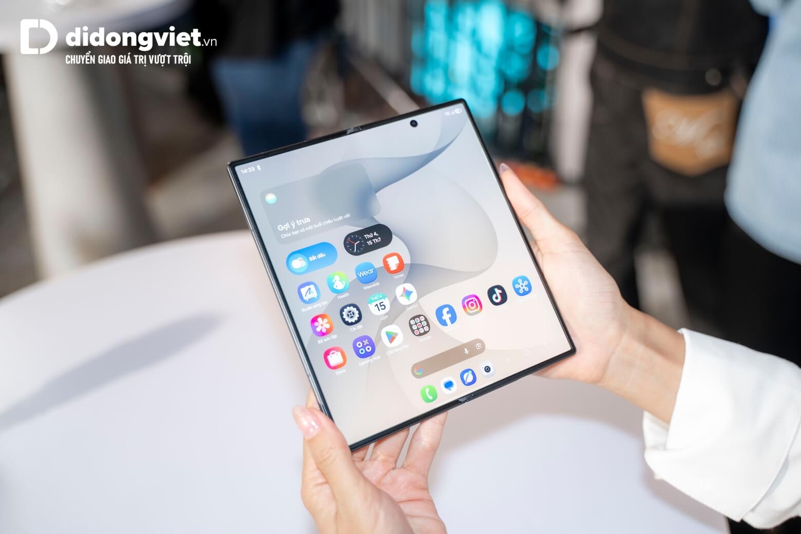 So sánh Samsung Galaxy Z Fold8 Ultra và HUAWEI Mate X7: Đâu là khoản đầu tư an toàn? 16 So sánh Samsung Galaxy Z Fold8 Ultra và HUAWEI Mate X7 chọn Samsung