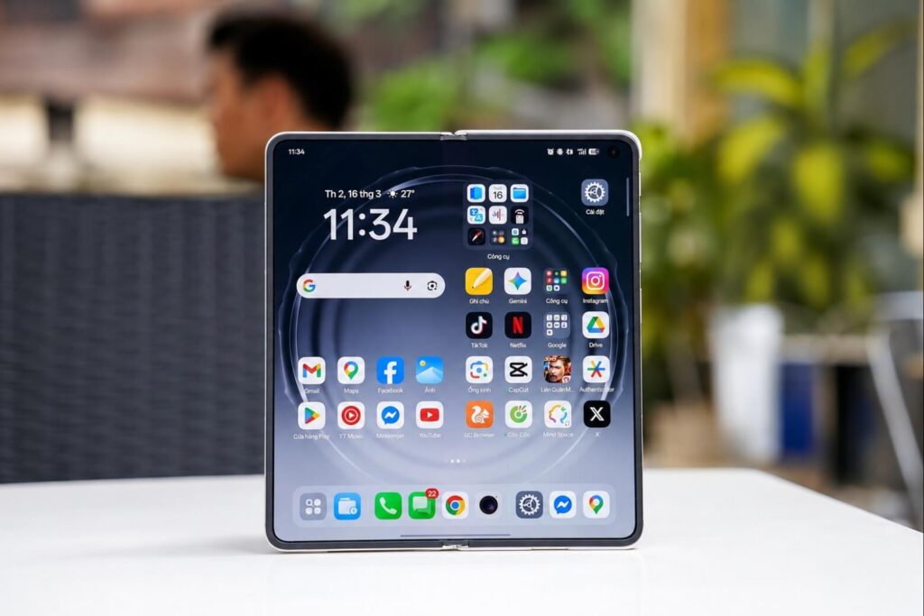 So sánh Samsung Galaxy Z Fold8 Ultra và OPPO Find N6: Chọn đa nhiệm công việc hay camera chân dung? 9 So sánh Samsung Z Fold8 Ultra và OPPO Find N6