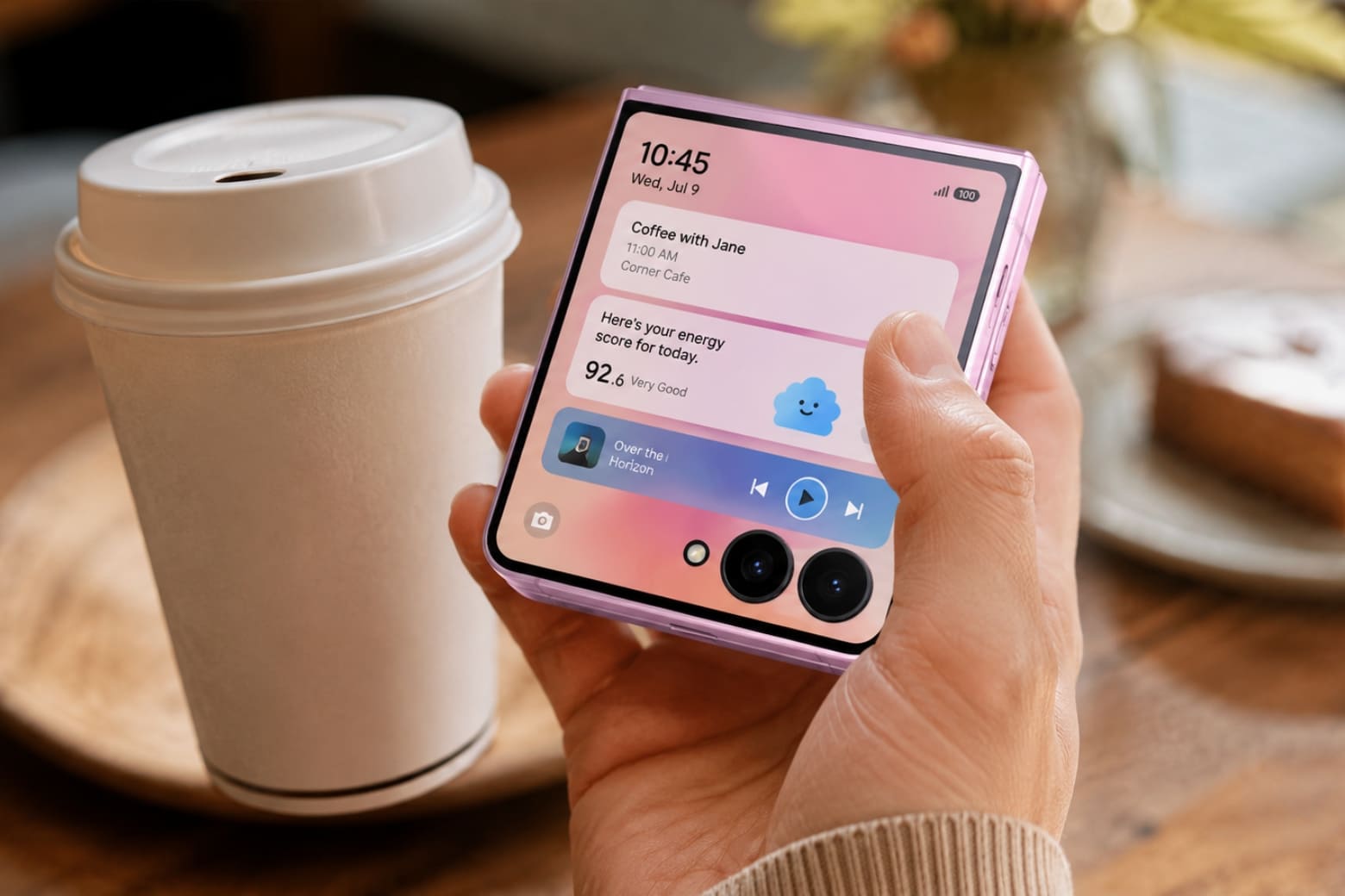 So sánh Samsung Z Flip8 và Galaxy S26 Plus định hướng chọn thời trang gập hay tính ứng dụng 6 Thao tác xem thông báo và sử dụng tính năng Galaxy AI trực tiếp trên màn hình phụ FlexWindow của điện thoại Galaxy Z Flip8