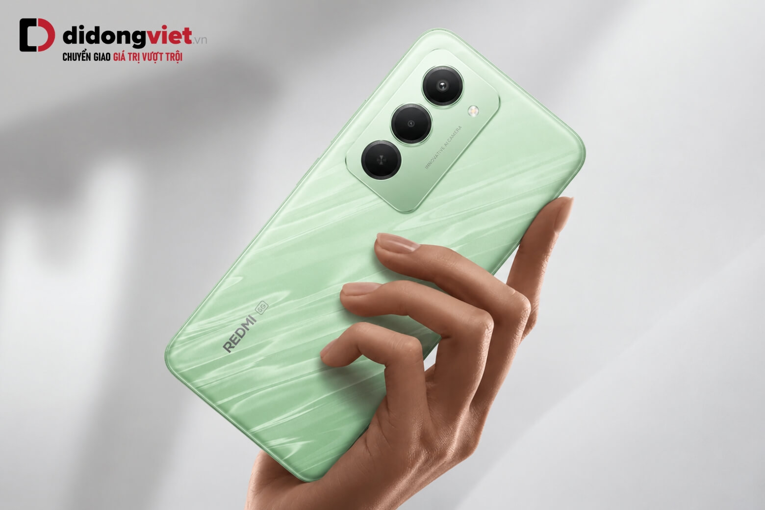 So sánh Xiaomi REDMI 15 5G vs REDMI Note 13 Pro 5G: Lựa chọn nào tốt hơn? 9 So sánh Xiaomi Redmi 15 5G vs Redmi Note 13 Pro 5G thiết kế
