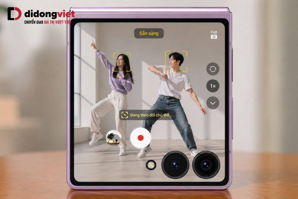 Trải nghiệm quay chụp FlexCam trên Samsung Z Flip8 thực tế 6 Tính năng Auto Zoom bằng AI trên màn hình ngoài Z Flip8 nhận diện chủ thể