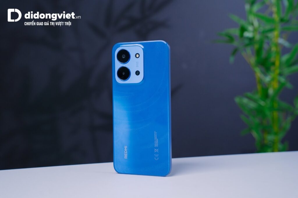 Trên tay REDMI 15C: Đánh giá thực tế màn hình lớn và pin 6000mAh 10 Trên tay Redmi 15C