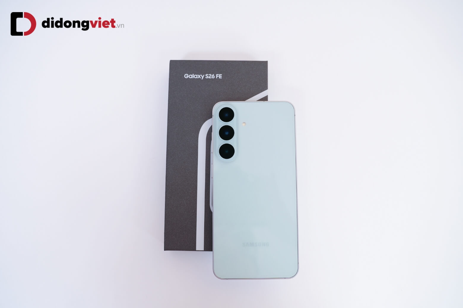 Đánh giá Samsung Galaxy S26 FE: Nâng cấp camera, chuẩn AI cao cấp 7 danh gia samsung galaxy s26 fe danh gia thiet ke san pham didongviet