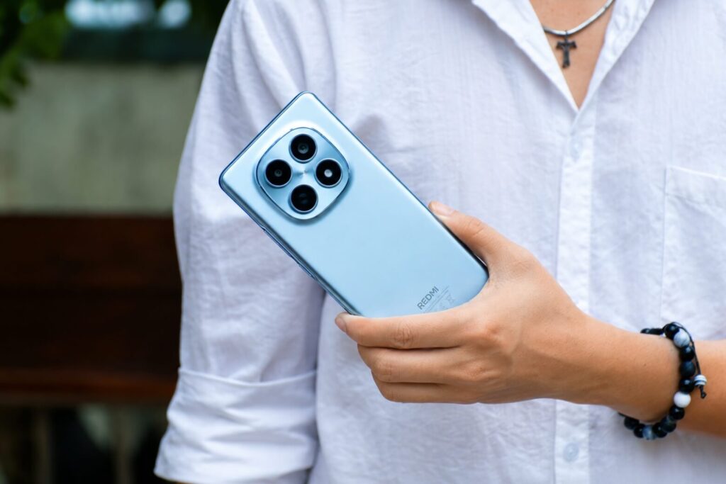 So sánh REDMI Note 17 Pro 5G và REDMI Note 15 5G: Cố ngân sách hay chọn bản tiêu chuẩn? 7 So sánh REDMI Note 17 Pro 5G và REDMI Note 15 5G
