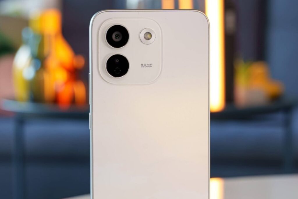 So sánh REDMI Note 17 Pro Max 5G và iPhone 17e: Nên chọn hiệu năng hay sự ổn định? 9 So sánh Redmi Note 17 Pro Max 5G và iPhone 17e